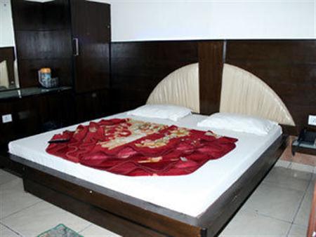 Hotel Centra New Delhi